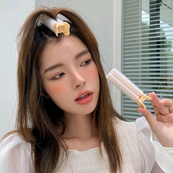 🍉5 for $25* Volume Giving Hair Roller Clips - Picture 4 of 4